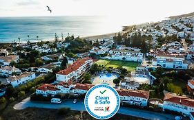 Bay Hotel  4*